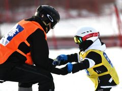 -石京龙滑雪场-停车场