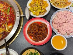 -沸炉重庆老火锅(军事博物馆店)