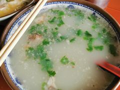 -吕记清真美食城(永兴服装街店)