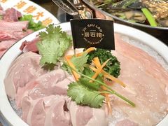 -居石捞·潮汕卤水火锅(南国明珠店)