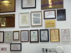 -雅悦齿科(顾村公园店)