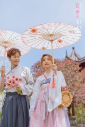 -易摄影婚纱摄影工作室