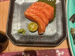 三文鱼刺身-爱米粒家