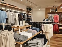-Hollister(天环广场店)