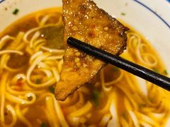 -矮子粉店1985·长沙米粉(湘春路店)