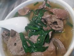 牛三星-竹园竹升面(西关总店)