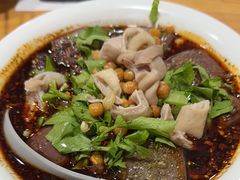 -朱大嘴肥肠血旺(福字街店)