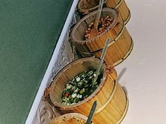 -丽丽三鲜螺蛳粉(田林路店)
