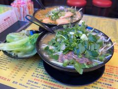 -星林居酸辣米线餐厅