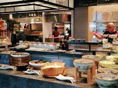 自助取餐区-金海湾自助餐厅(金陵饭店)
