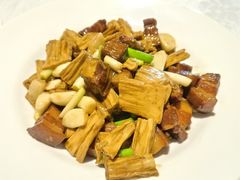 -鄱阳湖·江西小炒·瓦罐煨汤(五道口店)