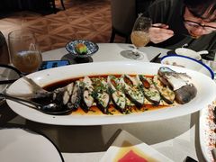 葱香海金鲳鱼-狮王府淮扬菜(夫子庙老门东店)
