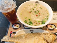 -凯峰鱼汤米线(金利達店)