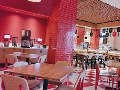 -城市大道红炉披萨烘焙坊