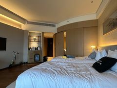 -上海佘山世茂艾美酒店