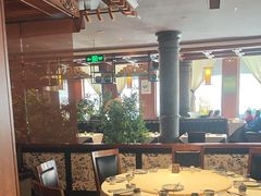 -八府香鸭·啫啫煲(华山路店)