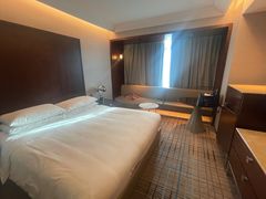 -上海龙之梦万丽酒店