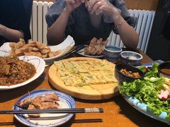 -95号酱骨·一块豆腐(展春园西路店)