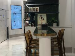 -海马体照相馆(环贸iapm大师爱情店)