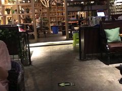 -别院里音乐餐酒吧(双流航空港店)