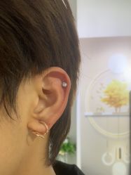 -AI艾耳·专业手工耳洞·穿孔美学馆