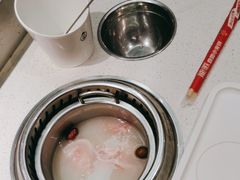 -龍歌自助小火锅(市南金茂湾店)