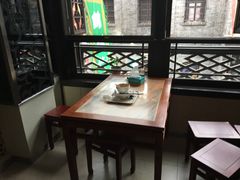 靠窗位-壹条龙饭庄台基厂店