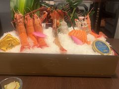 -万岛日本料理铁板烧(万泰国际店)