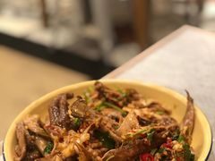 招牌手撕鸡-东排食堂长沙小吃大排档(五一广场店)