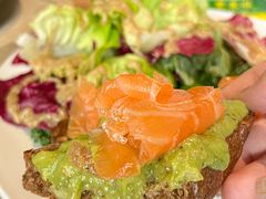 -Common Table · Brunch & Coffee