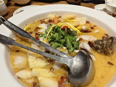 -花溪雨·森林餐厅(石基店)