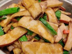 杏鲍菇炒牛柳-亢龙太子酒轩(东湖店)