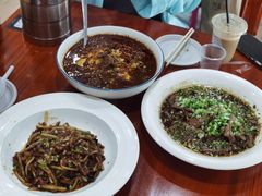 -椒香川流不息川菜馆(二七北路店)
