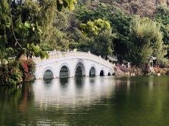 -星湖旅游景区七星岩