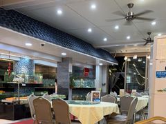 -鹏城人家海鲜酒家·23年老字号(较场尾店)