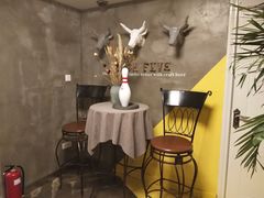 -HIGH FIVE哈福手工汉堡(桂林路店)