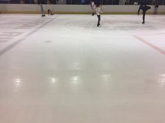 -冠军冰场CHAMPION RINK(百联又一城店)