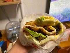-海燕家人灌蛋饼(凤凰街店)