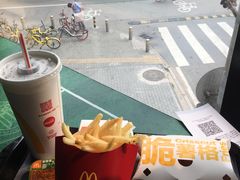 -麦当劳(团结湖店)
