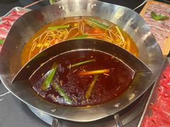 -由衷贵州酸汤牛肉火锅(新桥店)