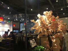 -尚尚仙·酸汤猪手·猪肚鸡火锅(华联万柳购物中心店)