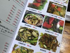 -大富蚝乌东哥饭店·石锅鱼杂·柠檬鸭(革新路店)