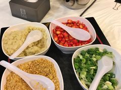 -鲜入围煮花胶鸡海鲜火锅