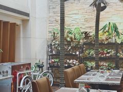 -棕榈岛海鲜自助餐厅(虹桥迎宾馆店)