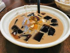 烧仙草-老式乌米冰(阜阳园店)