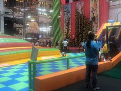 -蒙特利亲子乐园