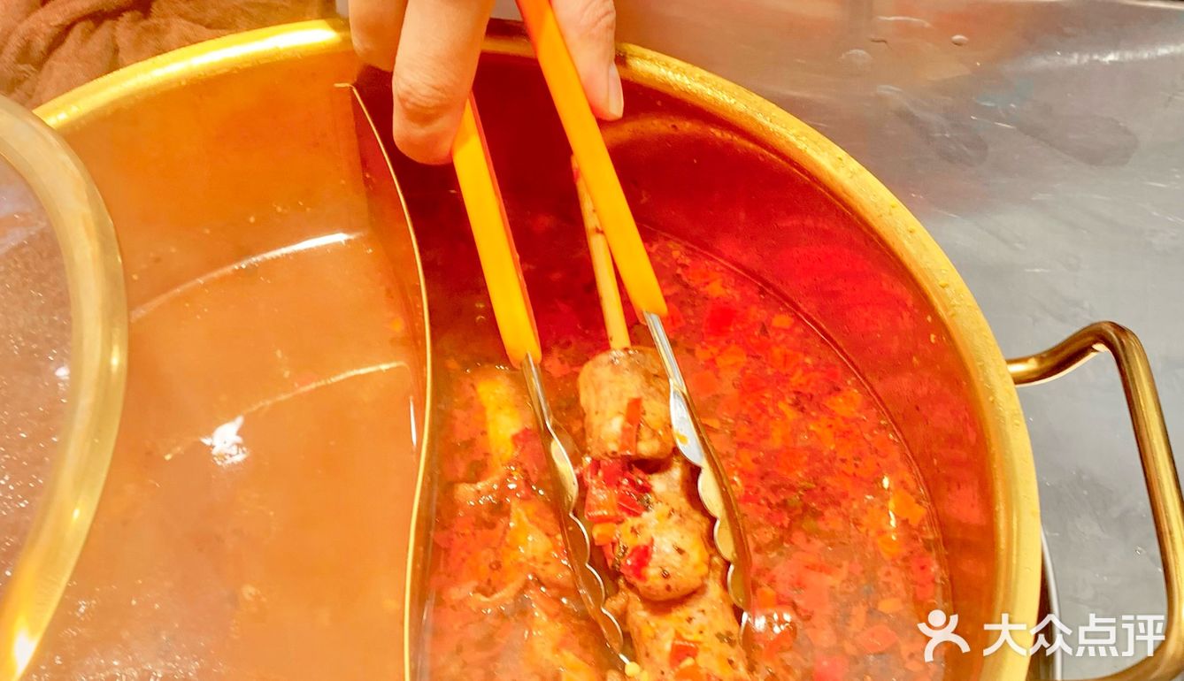 总要为了这碗剁椒卤味来一次长沙吧