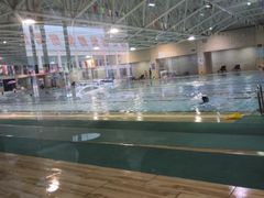 -健龙森俱乐部·游泳·健身·羽毛球综合体育馆
