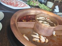 -滇釜火锅·能喝汤的火锅(车公庄店)
