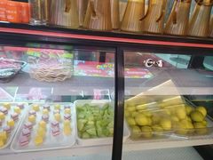 -老张记鲜切牛肉自助火锅(龙光世纪中心店)